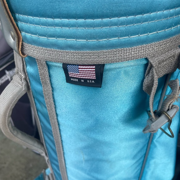 womans golf set 10 pc in right hand 
Graphite shafts in L - Picture 2 of 15